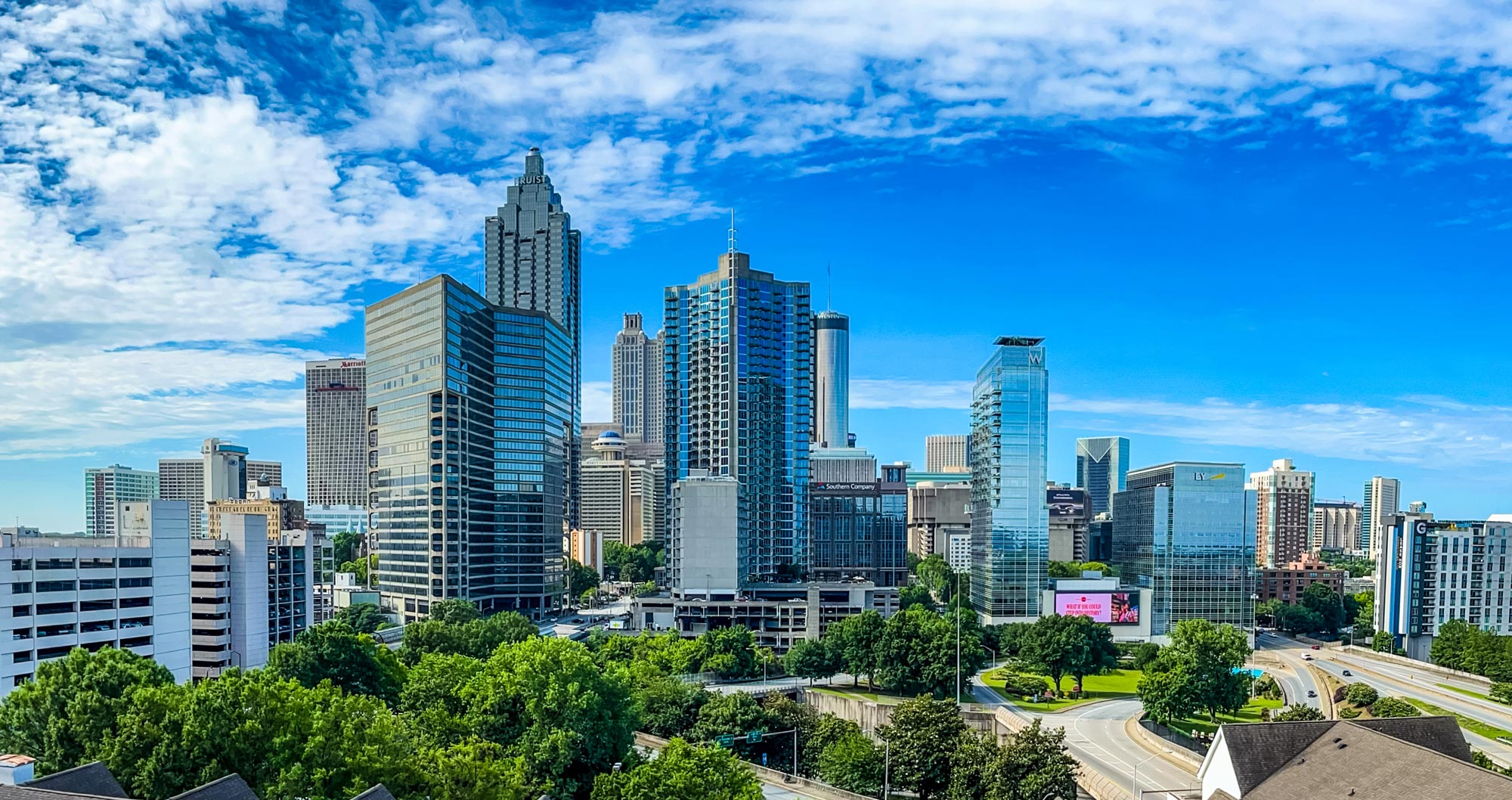 BKGD_atlanta_EVMandateResource_iStock-2220418362